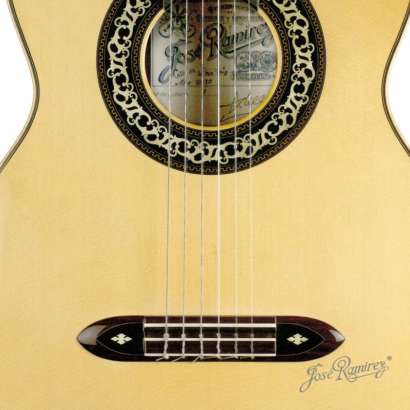 Jose Ramirez Mangoré Handcrafted Classical