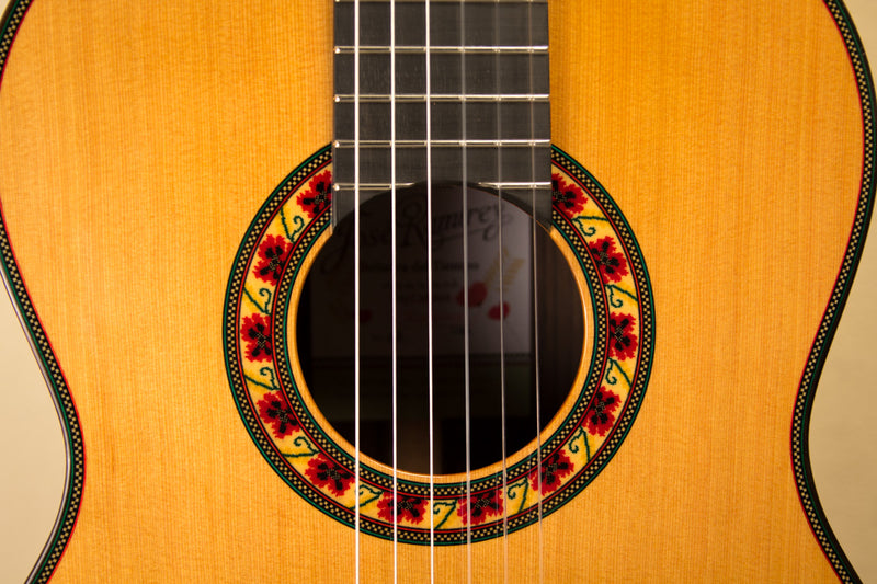 Jose Ramírez "Guitarra del Tiempo" Studio Commemorative